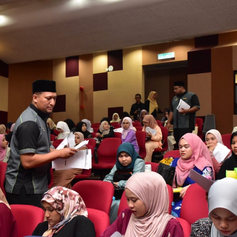 SEMINAR ZAKAT DAN WAKAF IPT POLISAS 2023 Pusat Kutipan Zakat Pahang