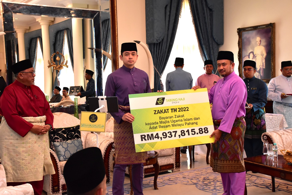 19 BADAN KORPORAT MENUNAIKAN ZAKAT PERNIAGAAN - Pusat Kutipan Zakat Pahang